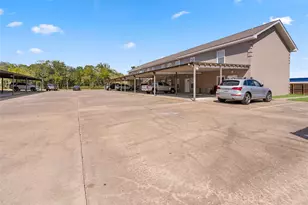 210 Brazos St, Brazoria, TX 77422 - Photo 1