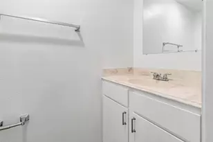 210 Brazos St, Brazoria, TX 77422 - Photo 7