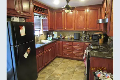 225 Moore Street, Richwood, TX 77531 - Photo 15
