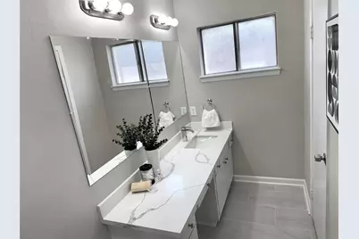 11010 Sageburrow Drive, Houston, TX 77089 - Photo 15