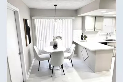 11010 Sageburrow Drive, Houston, TX 77089 - Photo 11