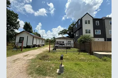 5906 Weathersby Street, Houston, TX 77091 - Photo 3