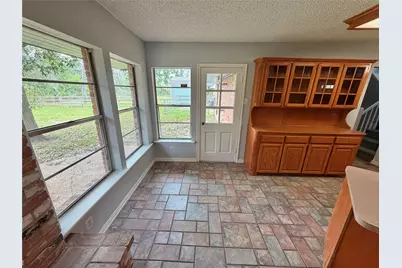 311 Southern Oaks Drive, Lake Jackson, TX 77566 - Photo 15
