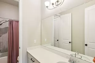 615 Livermore St, Webster, TX 77598 - Photo 23