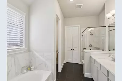 615 Livermore Street, Webster, TX 77598 - Photo 17