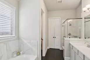 615 Livermore St, Webster, TX 77598 - Photo 17