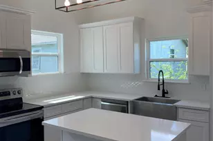 3808 Avenue L, Galveston, TX 77550 - Photo 7