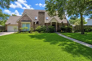 14811 Mystic Bend Dr, Cypress, TX 77429 - Photo 3