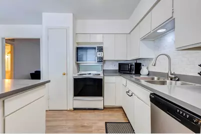 4040 San Felipe Street #134, Houston, TX 77027 - Photo 7