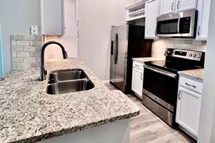 5353 Memorial Dr, Houston, TX 77007 - Photo 1