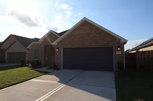 830 Falling Cave Dr, Willis, TX 77378 - Photo 9