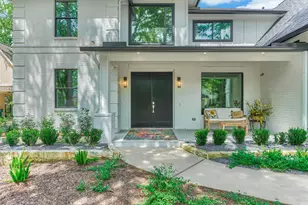 15 Atrium Woods Ct, The Woodlands, TX 77381 - Photo 5