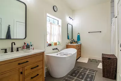 200 Carl Street, Houston, TX 77009 - Photo 21