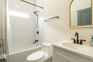 200 Carl St, Houston, TX 77009 - Photo 27