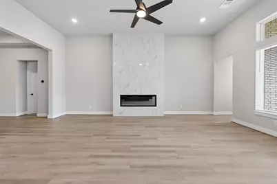 2022 Serene Springs Drive, Richmond, TX 77469 - Photo 9