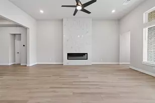 2022 Serene Spgs Dr, Richmond, TX 77469 - Photo 9