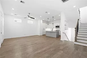 712 W Donovan St, Houston, TX 77091 - Photo 15