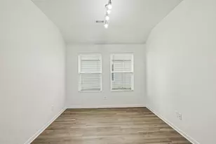 11110 Vanilla Circle Court, Houston, TX 77044 - Photo 13