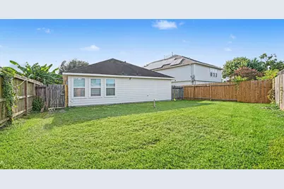 11110 Vanilla Circle Court, Houston, TX 77044 - Photo 17