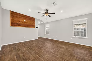 14939 Cypress Holw Dr, New Caney, TX 77357 - Photo 11