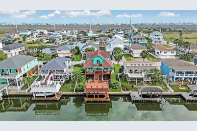 12824 E Madrid, Galveston, TX 77554 - Photo 41