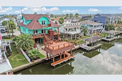 12824 E Madrid, Galveston, TX 77554 - Photo 1