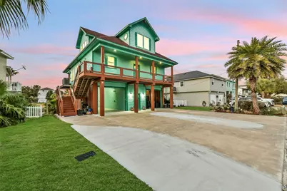 12824 E Madrid, Galveston, TX 77554 - Photo 3