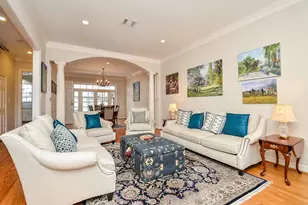 1718 Nantucket Dr, Houston, TX 77057 - Photo 9