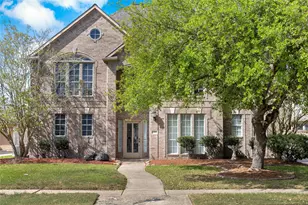 2325 Acadiana Ln, Seabrook, TX 77586 - Photo 1