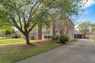 2325 Acadiana Ln, Seabrook, TX 77586 - Photo 3