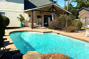 16902 Colony Creek Dr, Spring, TX 77379 - Photo 7