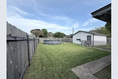 1720 17th Avenue N, Texas City, TX 77590 - Photo 27