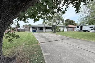 1720 17th Ave N, Texas City, TX 77590 - Photo 21