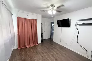 1720 17th Ave N, Texas City, TX 77590 - Photo 15