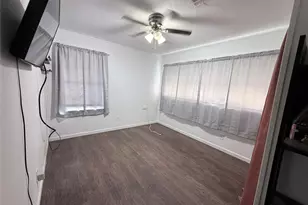 1720 17th Ave N, Texas City, TX 77590 - Photo 7