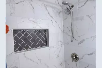 1720 17th Avenue N, Texas City, TX 77590 - Photo 11