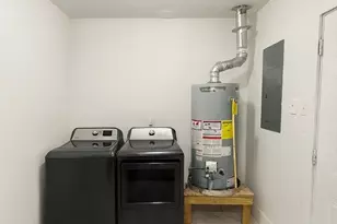 1720 17th Ave N, Texas City, TX 77590 - Photo 9