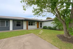 1720 17th Ave N, Texas City, TX 77590 - Photo 5