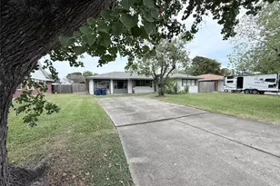 1720 17th Ave N, Texas City, TX 77590 - Photo 21