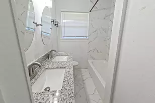 1720 17th Ave N, Texas City, TX 77590 - Photo 27