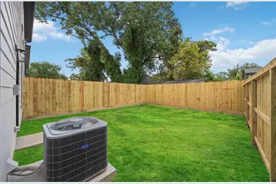 6726 Paris Street #B, Houston, TX 77021 - Photo 27
