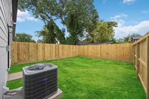 6726 Paris St, Houston, TX 77021 - Photo 27