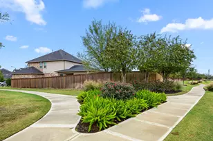 929 Lunar View Ct, Katy, TX 77493 - Photo 3