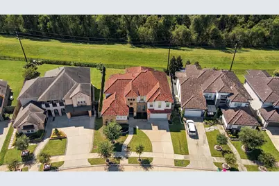 6610 Tarrion Bay Lane, Sugar Land, TX 77479 - Photo 45
