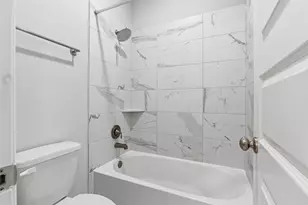 6610 Tarrion Bay Ln, Sugar Land, TX 77479 - Photo 31
