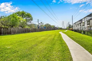 1919 Pueblo Nuevo Path, Houston, TX 77077 - Photo 27