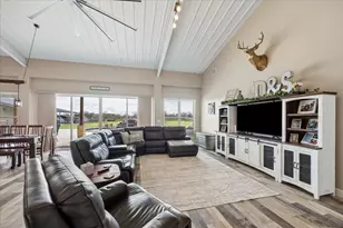 2224 Maler Rd, Sealy, TX 77474 - Photo 5