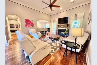 6714 Jay Road Road, Hitchcock, TX 77563 - Photo 11