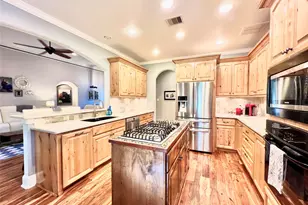 6714 Jay Road Rd, Hitchcock, TX 77563 - Photo 15