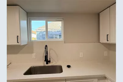 2209 Gano St #3, Houston, TX 77009 - Photo 7